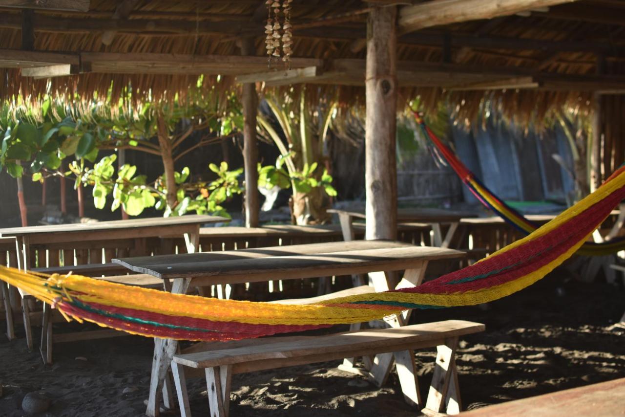 Pelicano Surf Camp La Libertad Exterior photo