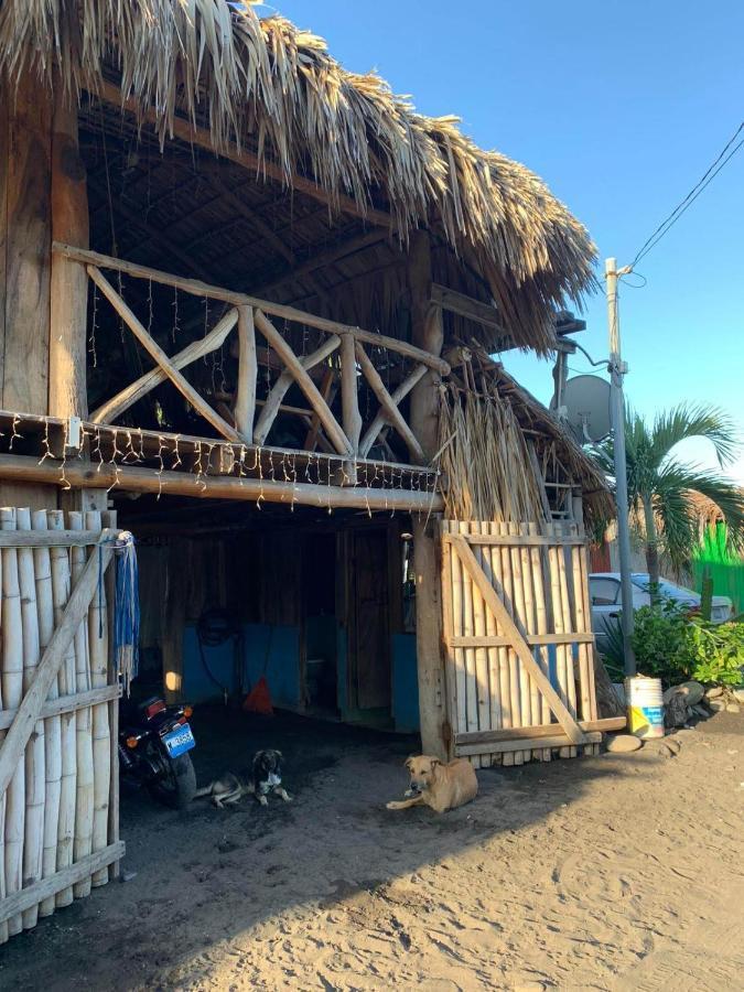Pelicano Surf Camp La Libertad Exterior photo